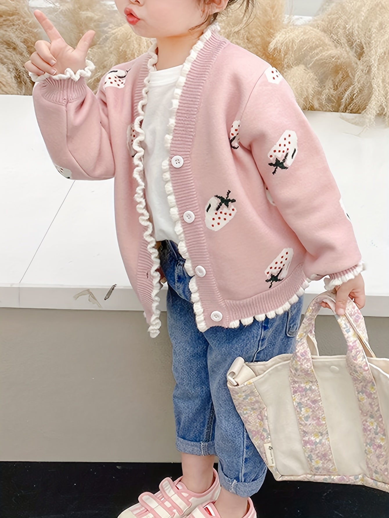 Girls' Stylish Fleece Sweater, Kids' Fashionable Warm Knitted Jacket for Toddlers and Babies