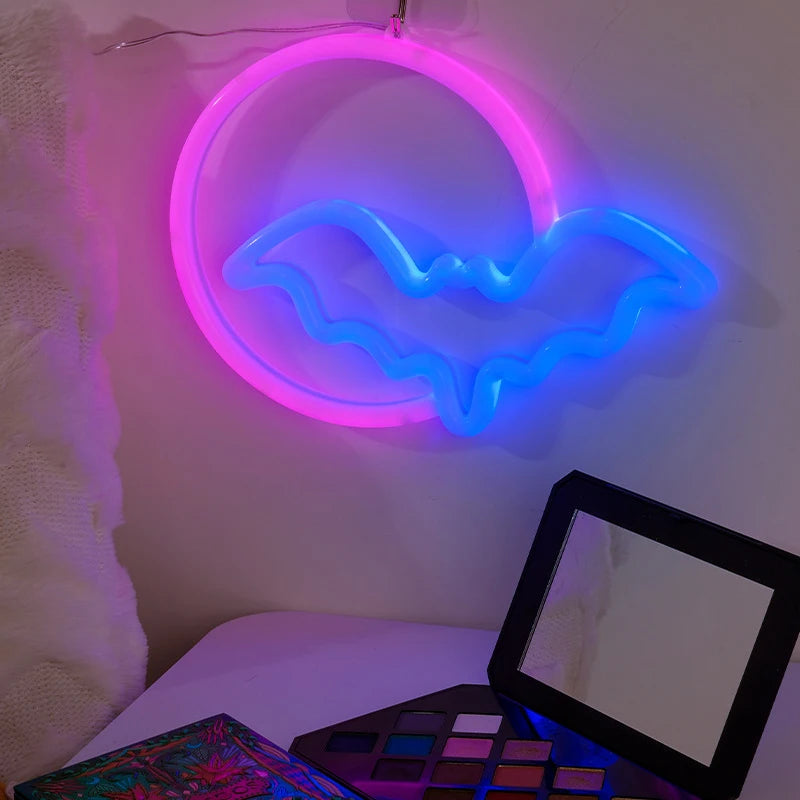 Halloween Bat-shaped Decorative Lights,USB/Battery Powered Wall decor, for Kids,Gift,Haunted House,Party,Home Decor