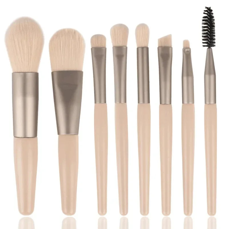 8Pcs Soft Bristle Makeup Brush Set - Portable Beginner-Friendly Tools for Eyeshadow/Blush/Lip/Lash Comb-Handled Travel Gift Set