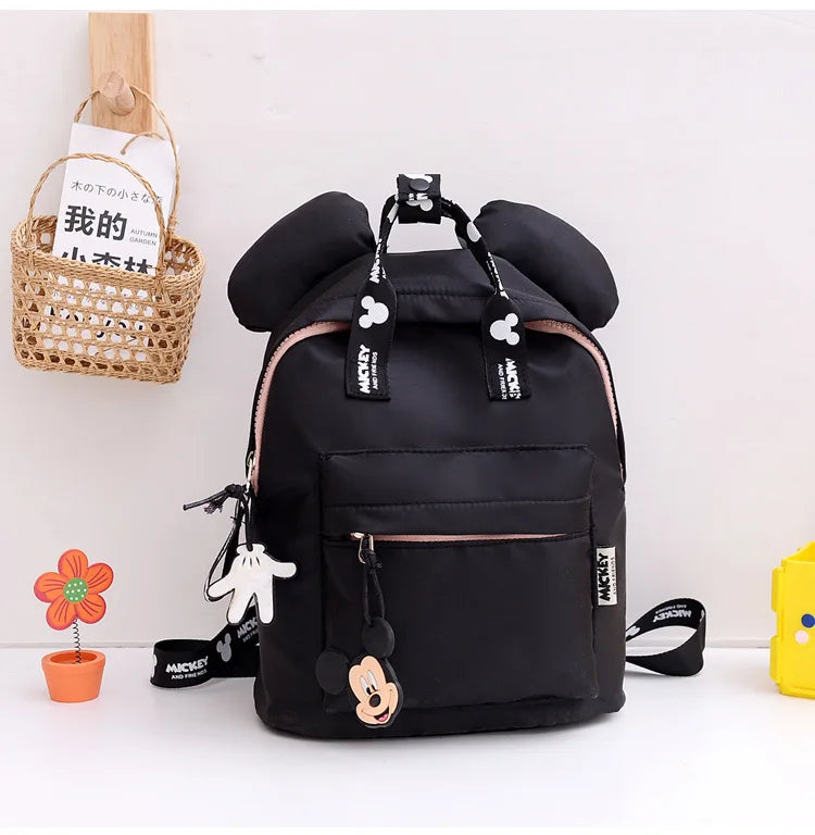 Mickey Magic Mini Backpack β Disney Delight for Little Explorers!