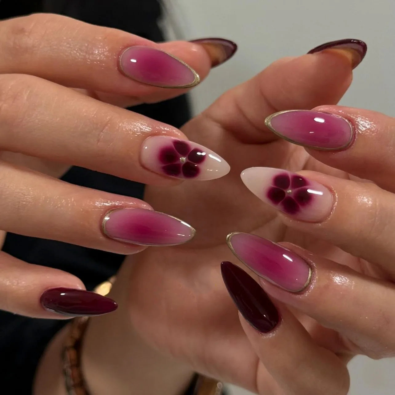 24PCS Almond Nails – Mixed Solid Colors with Subtle Florals & Golden Highlights