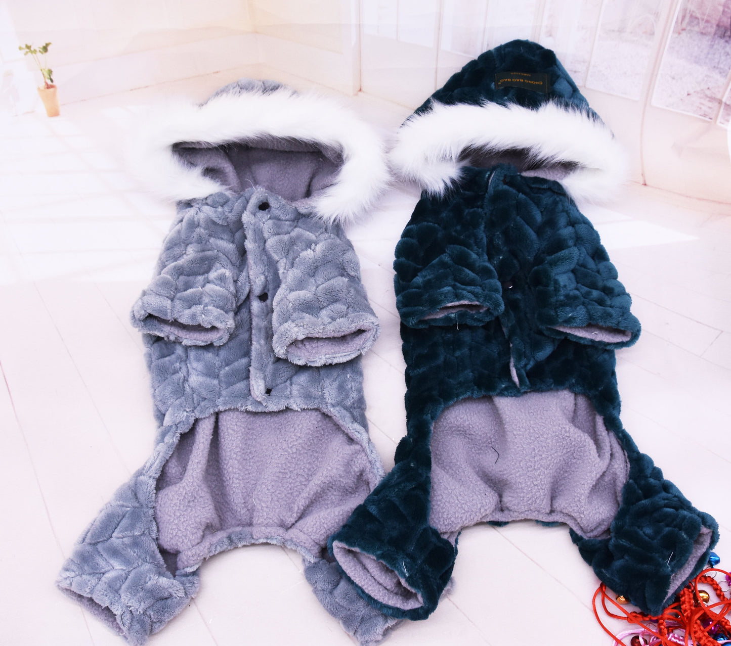 Your Furry Pets' Festive Holiday Sweaters & Pajamas - Dog & Cat Outfits!