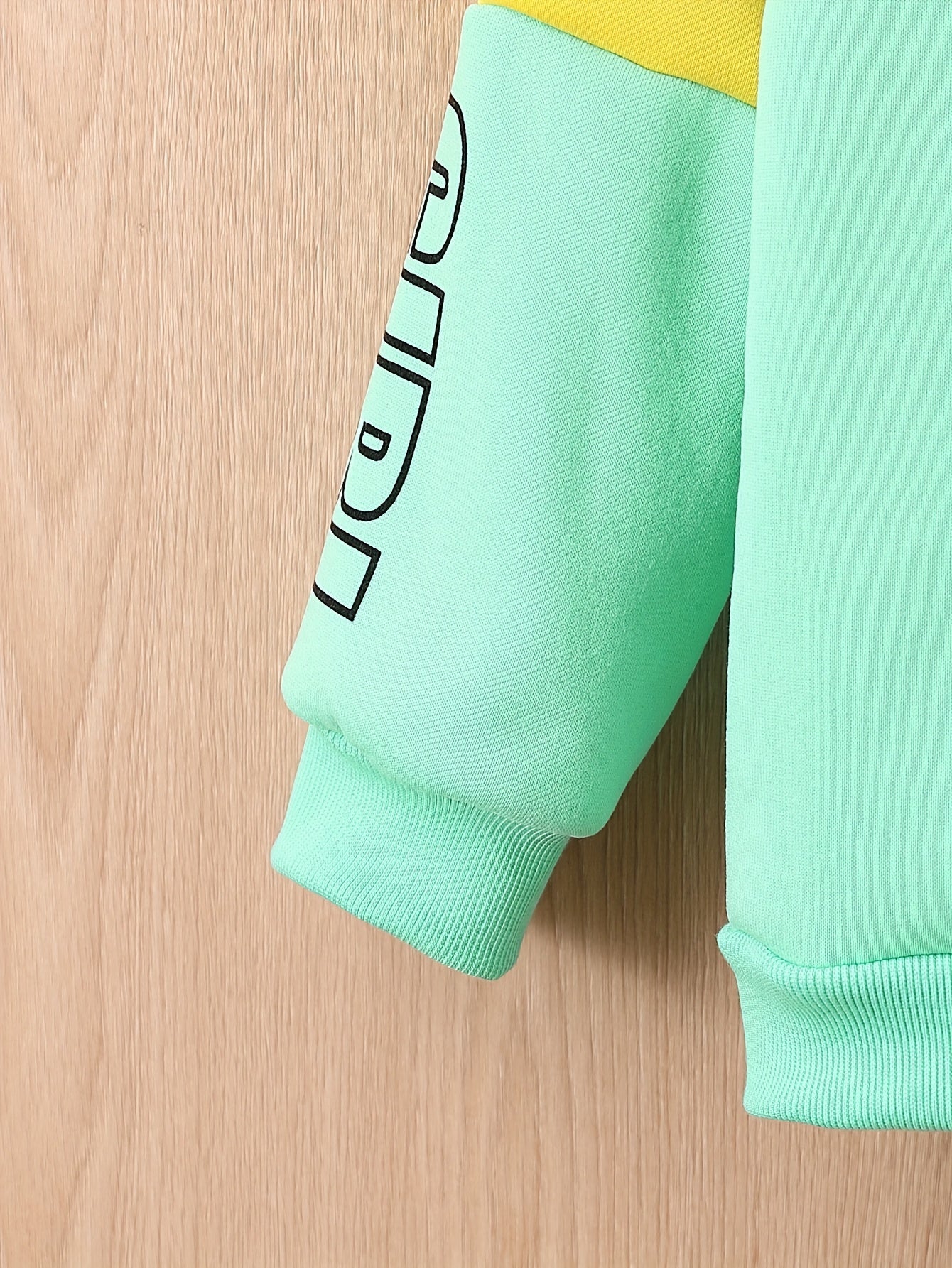 [For 4-12 Years Old Butterfly Sweatshirt] Girls 2-piece Butterfly Print Fleece Hooded Sweatshirt And Trousers Outdoor Set Kids Pre Teen Girls Warm Active outdoor clothes For 4-12 Years Old, Outdoor Cloth
