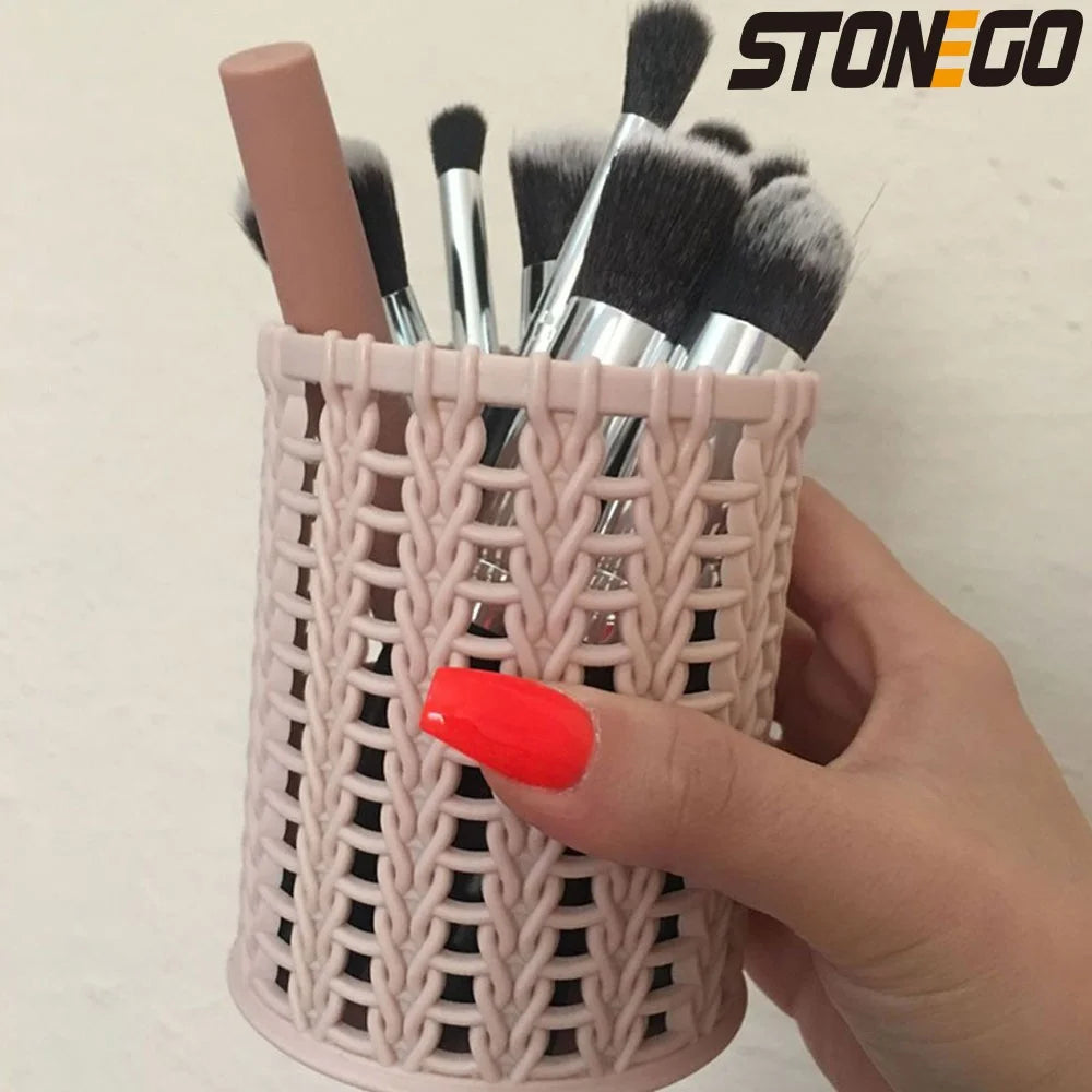 STONEGO Multi-Use Pen & Brush Holder – Cute Vase-Style Pencil Pot for Desk, Vanity & Stationery Storage (Accessories Not Included)
