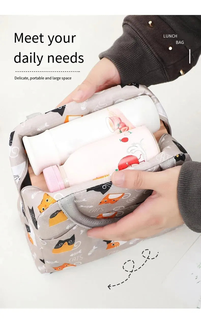 CoolBites Cartoon Bento Bag – Insulated Lunch Tote for Kids, School & Picnic Fun!