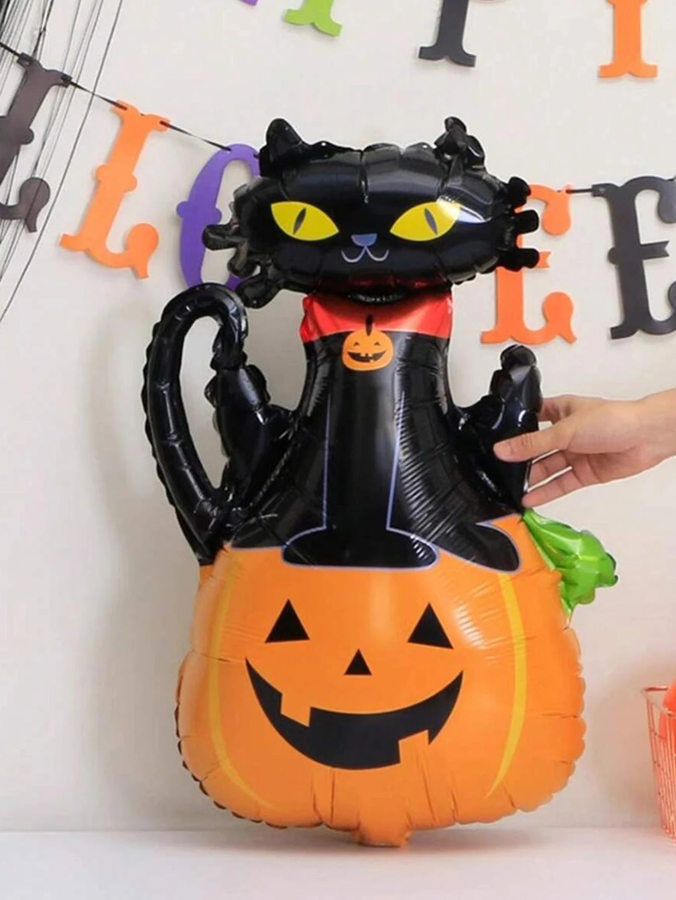 Halloween set, suitable for Halloween theme party decoration, horror theme activities, trick or treat festival atmosphere layout