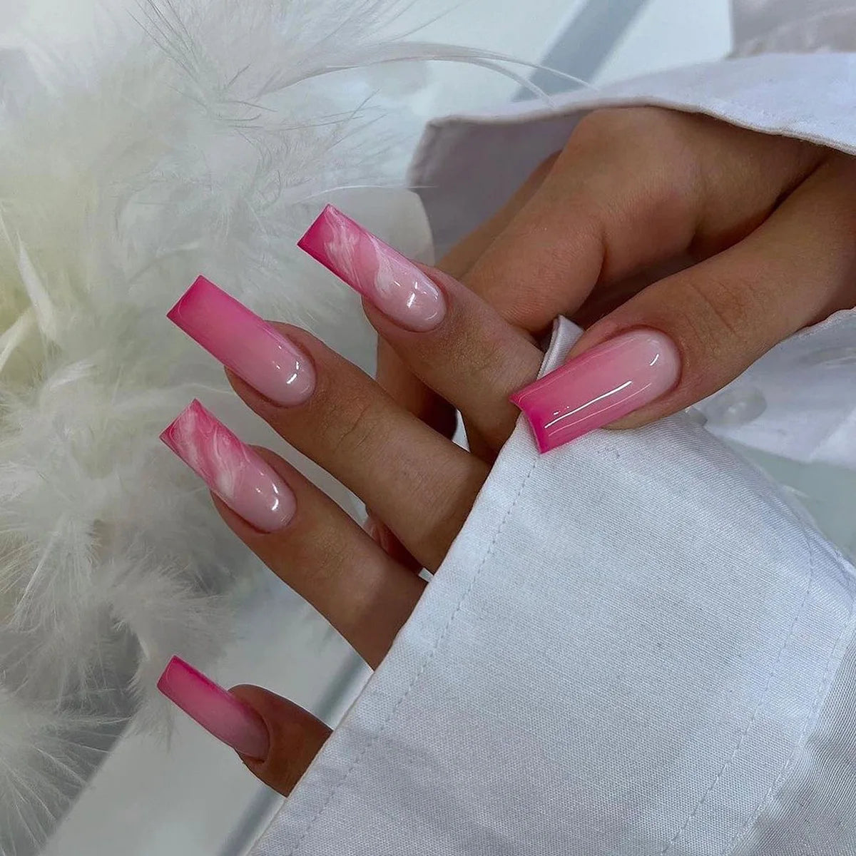 Ballet Chic – 24Pcs White French Nails with Cute Bow Design