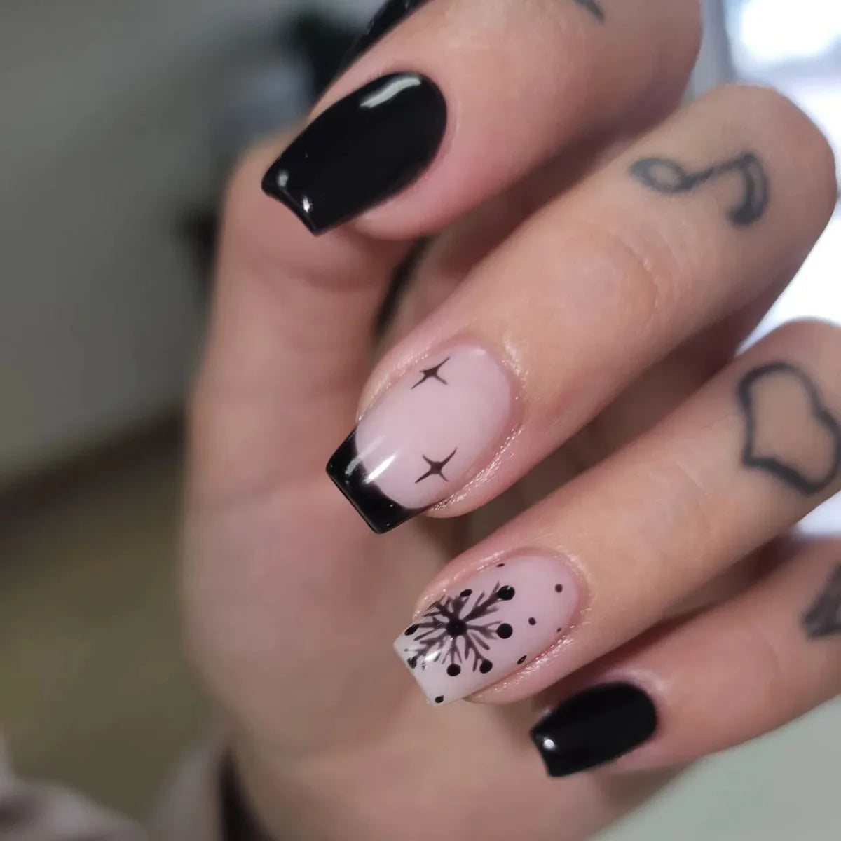 Ballet Chic – 24Pcs White French Nails with Cute Bow Design