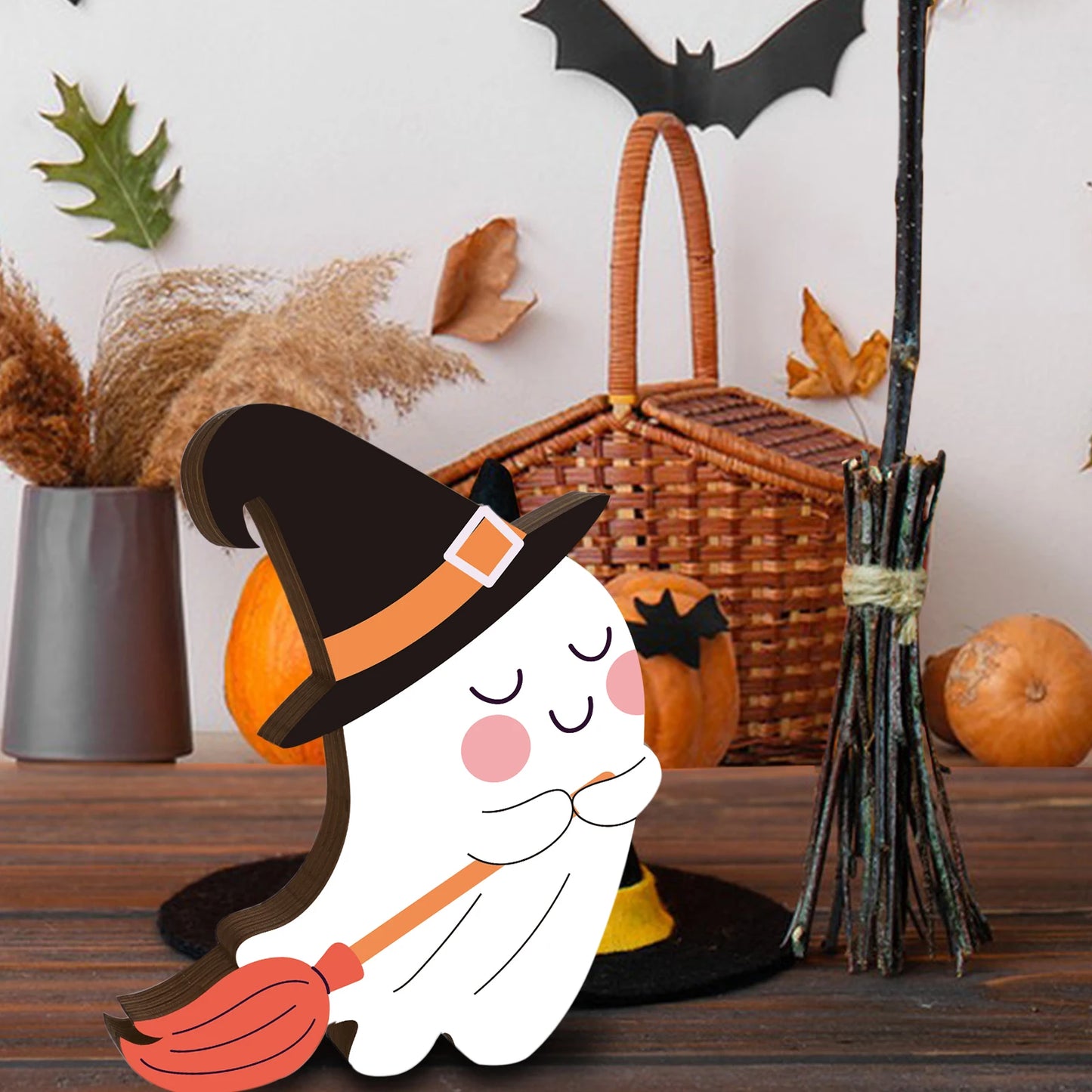 Halloween Theme Wooden Ghost Ornament  Cute Pumpkin Witch Hat Design, The Perfect Decoration to Enhance the Festive Atmosphere