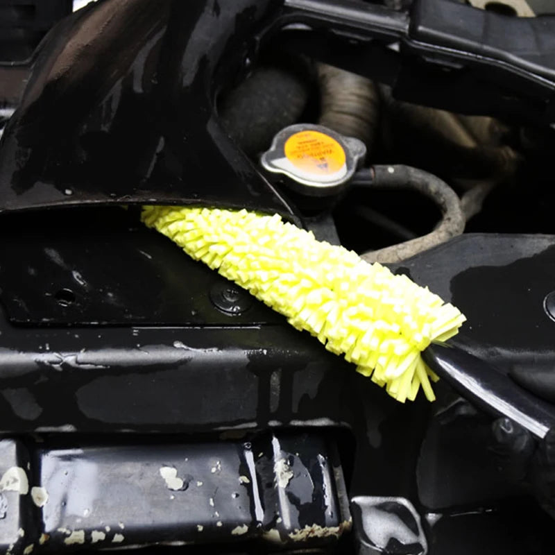 Car Rim Scrubber Wheel Cleaner Brush Wheel Tire Rim Brush with Plastic Handle Portable Auto Detailing Wash Cleaning Tool