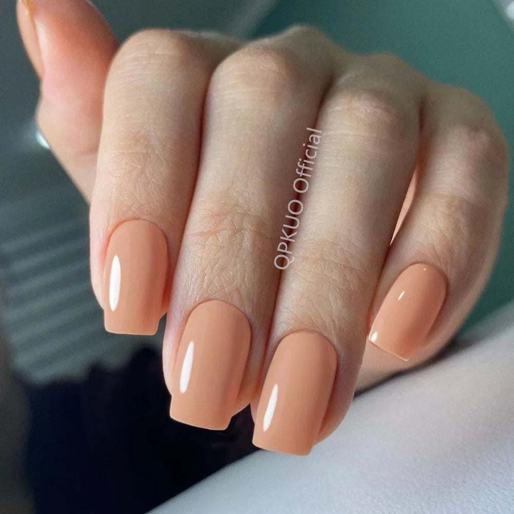 Glossy Nail Set – Long Press-On Acrylics for DIY Glam Moments
