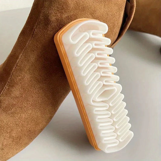 Suede Savior – Soft Crepe Brush for Shoes & Bags!