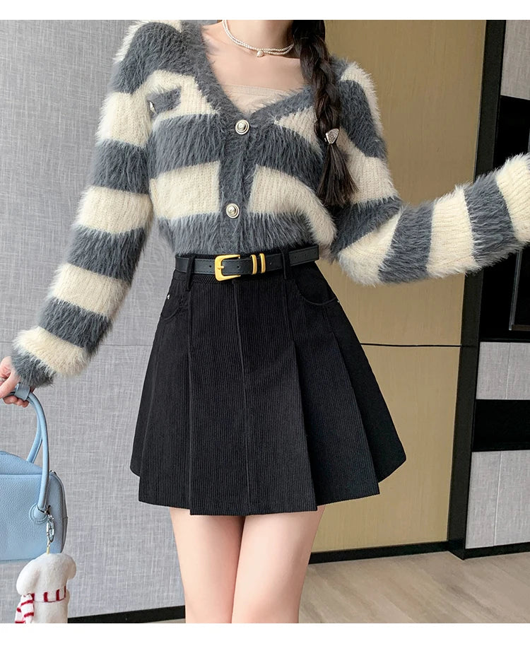 2024 Autumn and Winter Mini Pleated Skirt Women Fashion Streetwear A-line Skater Kawaii Skirts With Belt Korean School Girl Saia