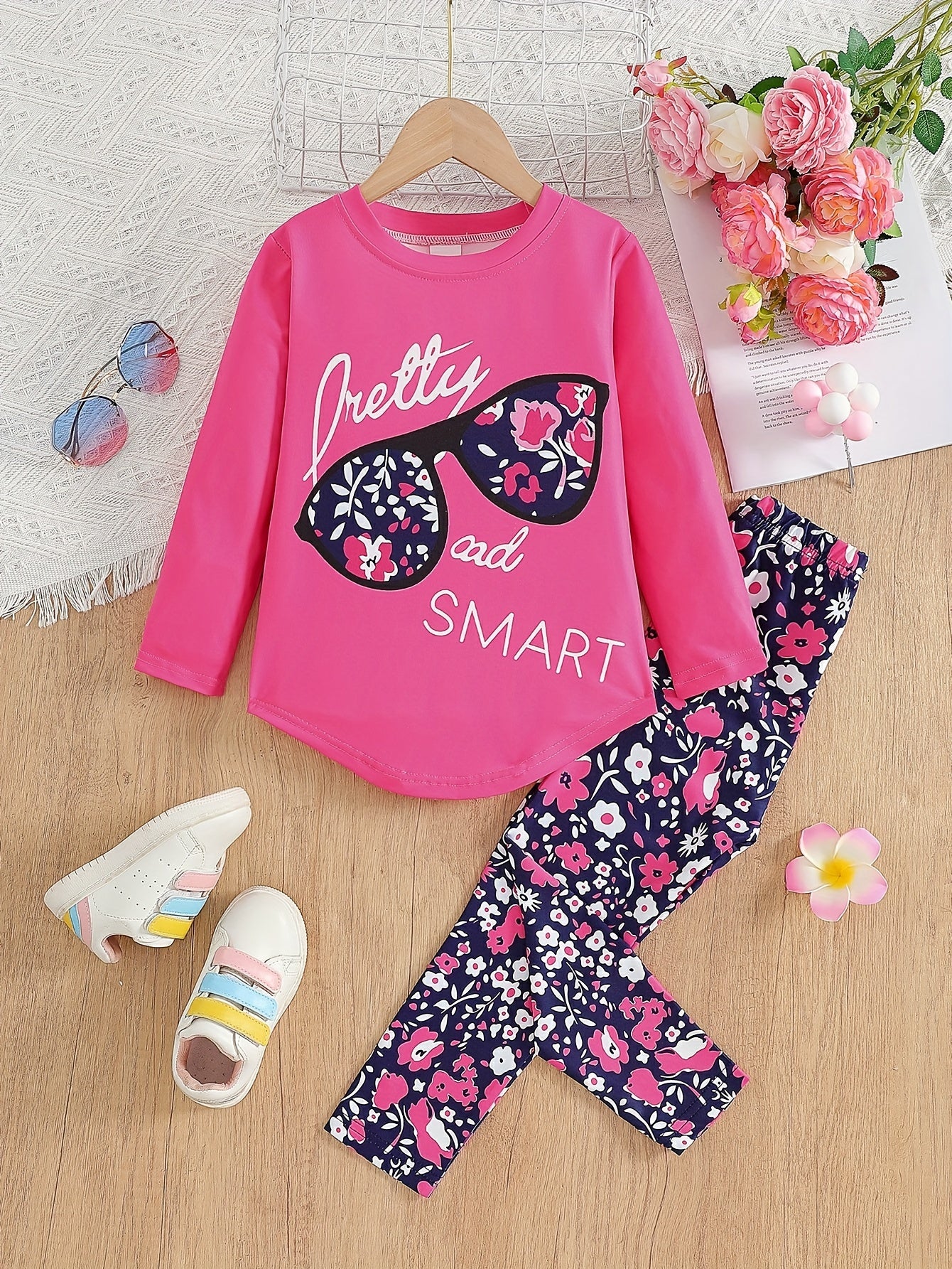 [Summer Outfit] 2pcs Girls' Summer Outfit | Large Glasses Print Pattern Drop Shoulder Irregular Hem Design Loose Short Sleeve T-Shirt + Floral Print Skinny Nine-Tenths Bottoms Set - Holiday Gift Girls' Fashion Casual Kids Sui